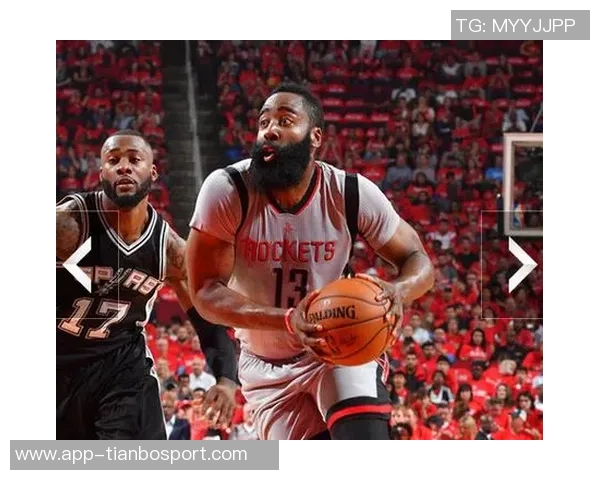 管子煜在对阵马刺的比赛中展现出突破勇气展现出优秀比赛气质