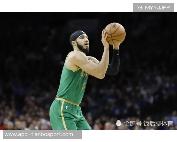 杰伦布朗状态火热助凯尔特人取得4胜1负佳绩场均31分7板表现抢眼