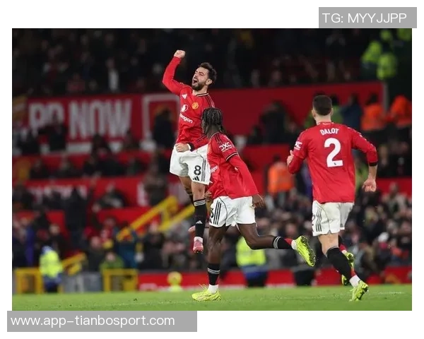 曼联转变阵型为433备战非洲杯姆伯莫等球员缺席