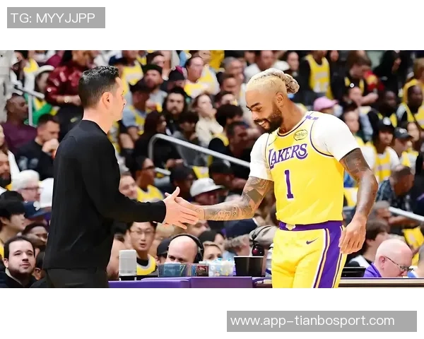 里夫斯创历史佳绩前五场场均30分10助成为第六人选